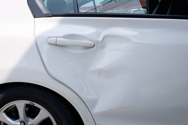 What Should You Expect During an Initial Defense Attorney Consultation?